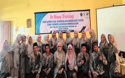MIN 24 Aceh Timur Gelar IHT Implementasi Kurikulum Berbasis Cinta  melalui pendekatan Pembelajaran Mendalam